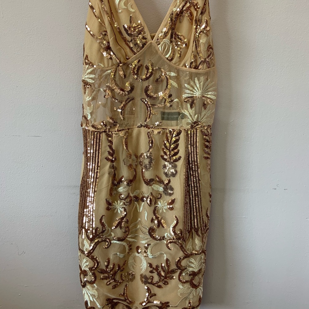 Prettylittlething Dress